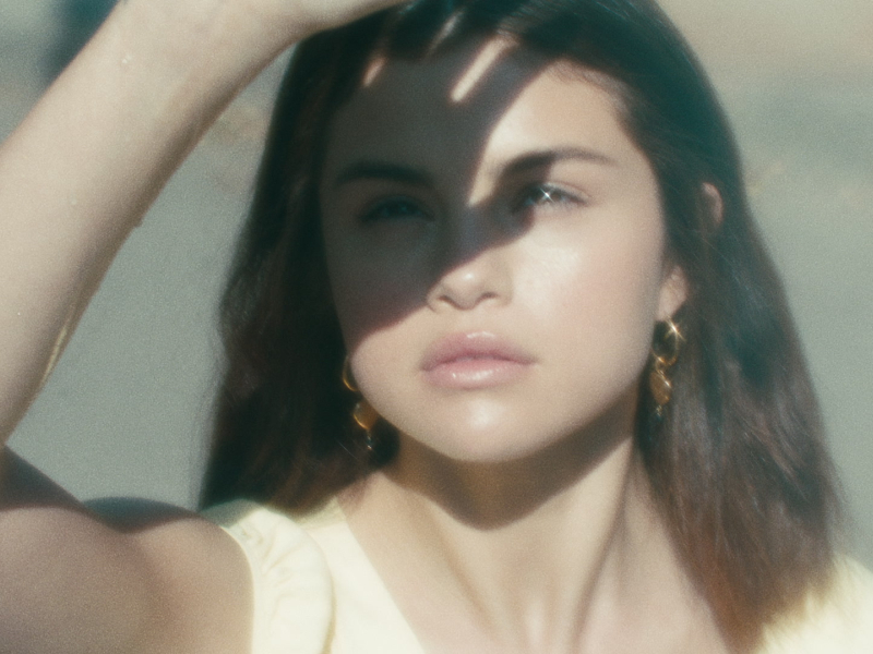 Fetish (MV) (Single)