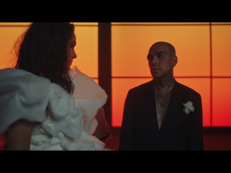 Ağlattın (MV) (Single)