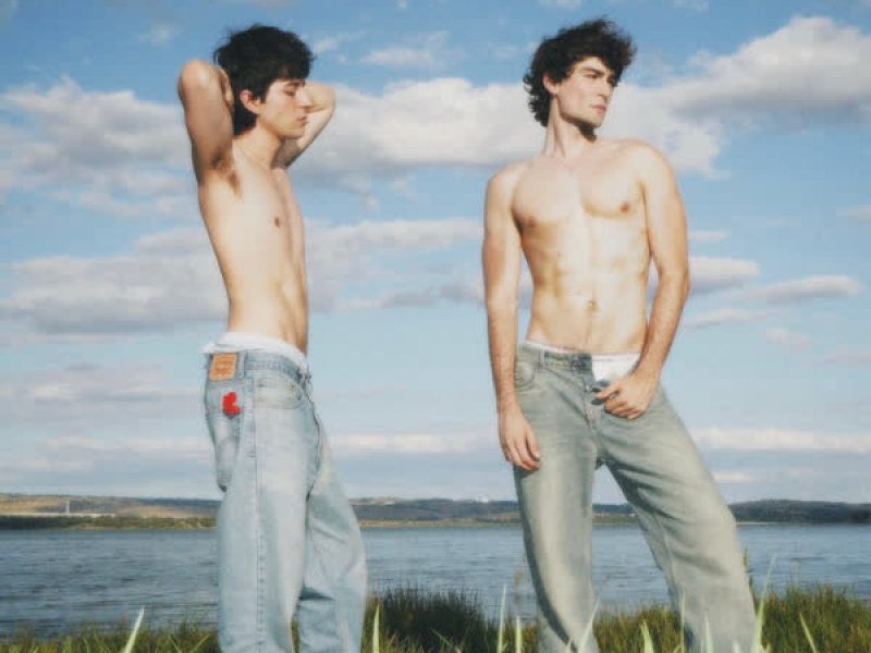 Con solo una sonrisa (Single)