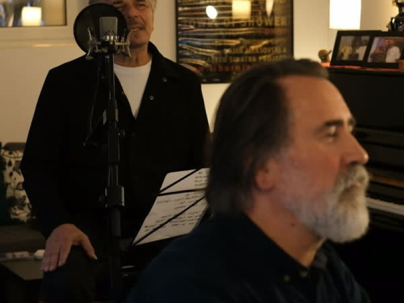 Božić Je Pred Vratima (Single)