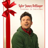 Everyday Is Christmas (Single)
