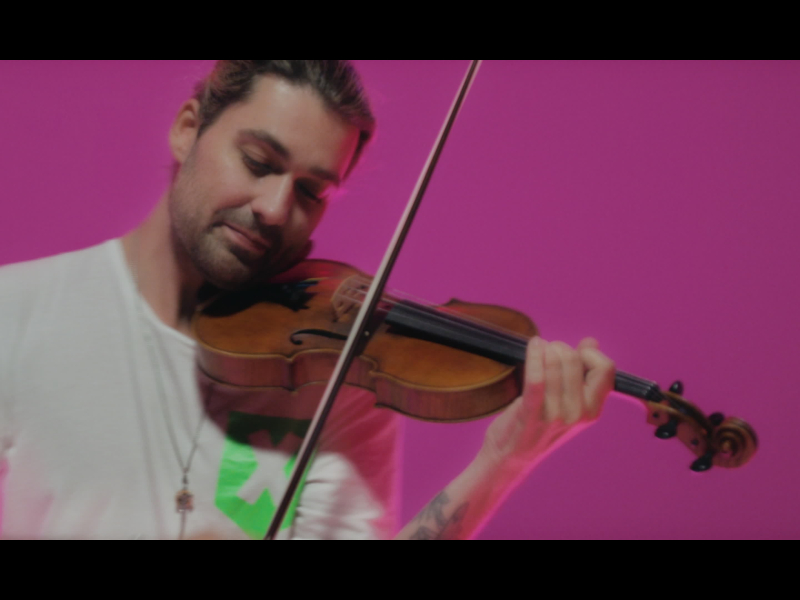 Stayin' Alive (Single)