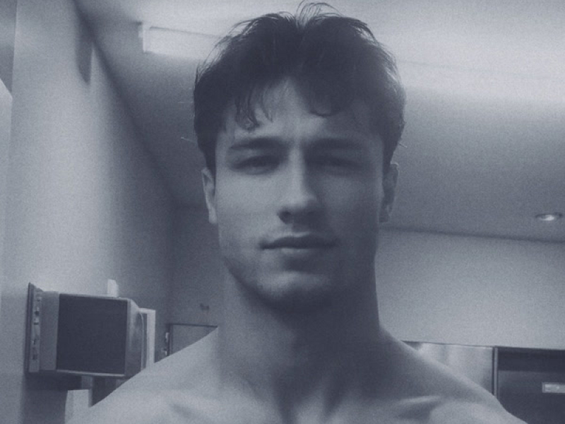 double feature (Single)