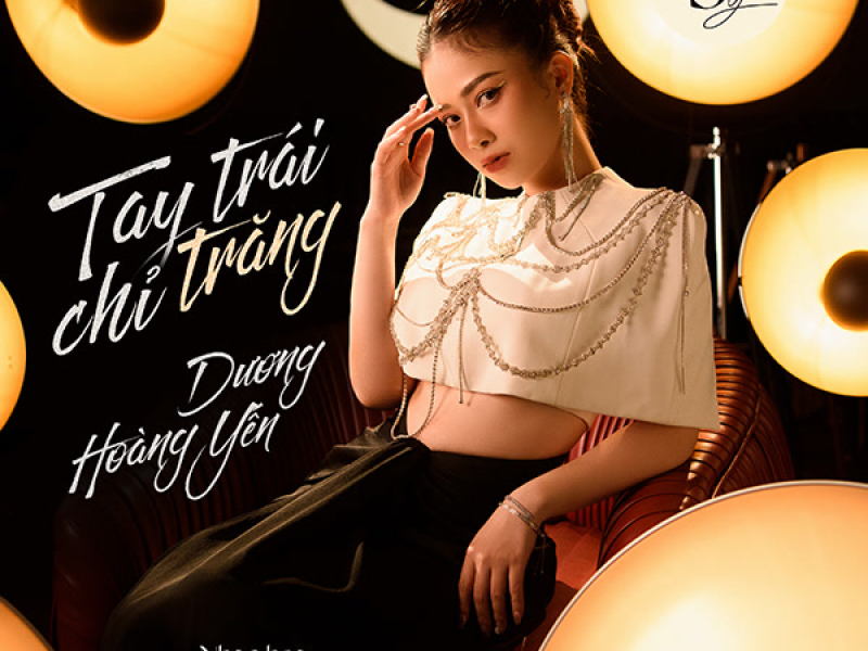 Tay Trái Chỉ Trăng (Single)