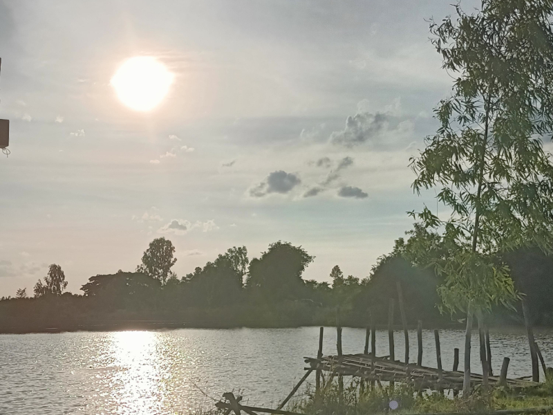 ชอบอ่ะไร (Single)