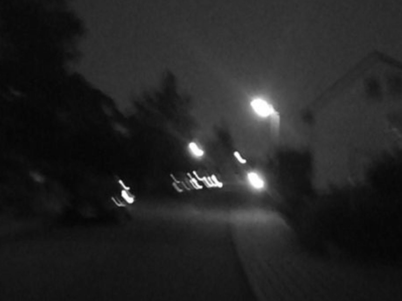 ELA QUE BRINCA (Single)