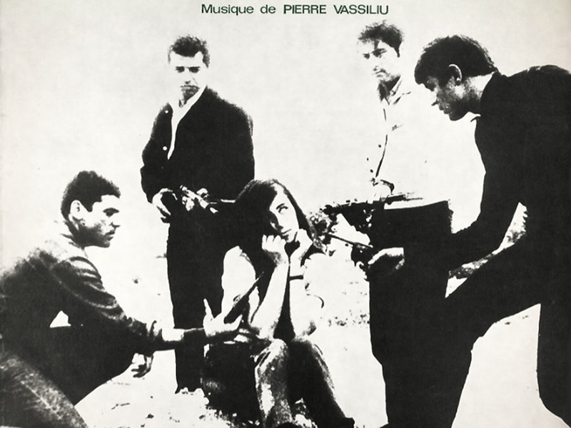 Une fille et des fusils