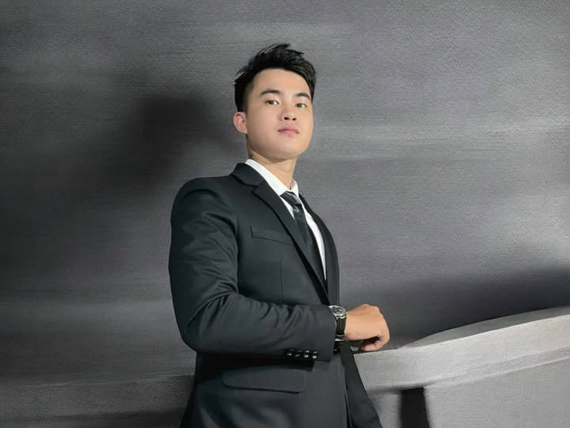 Sao Em Vội (Single)