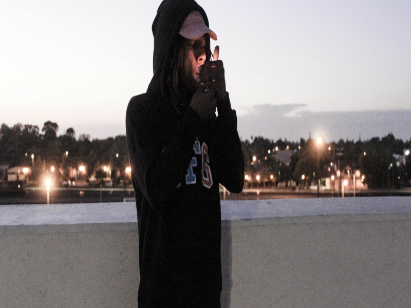 Relax (feat. Skipper)