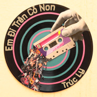 Em Đi Trên Cỏ Non (Single)