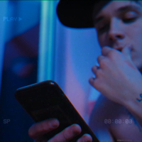 Znów siedzisz sama (Single)