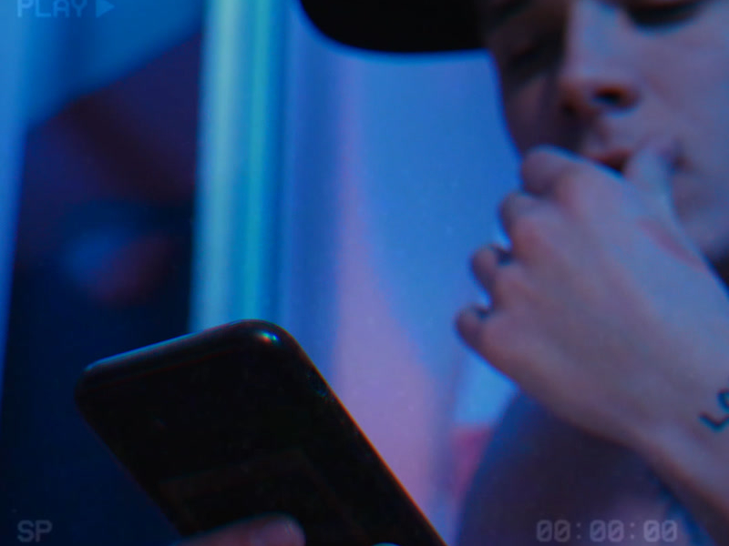 Znów siedzisz sama (Single)