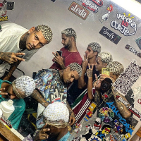 PEITA DO GALO vs ELA BRISA NO TRAJE (Single)