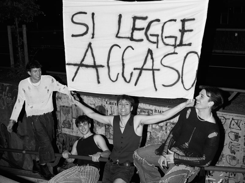 SILEGGEACCASO (Single)