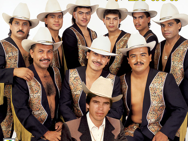 Chalino Sánchez con Banda Brava