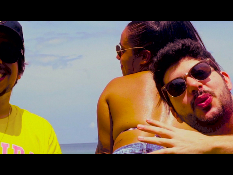 Rave On Sunday Morning (Single)