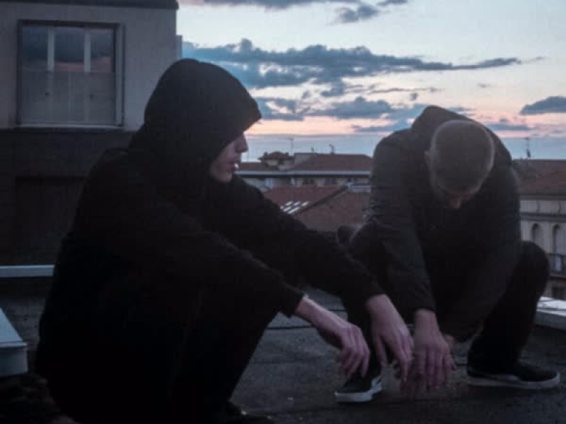 Cresciuti Con (Single)