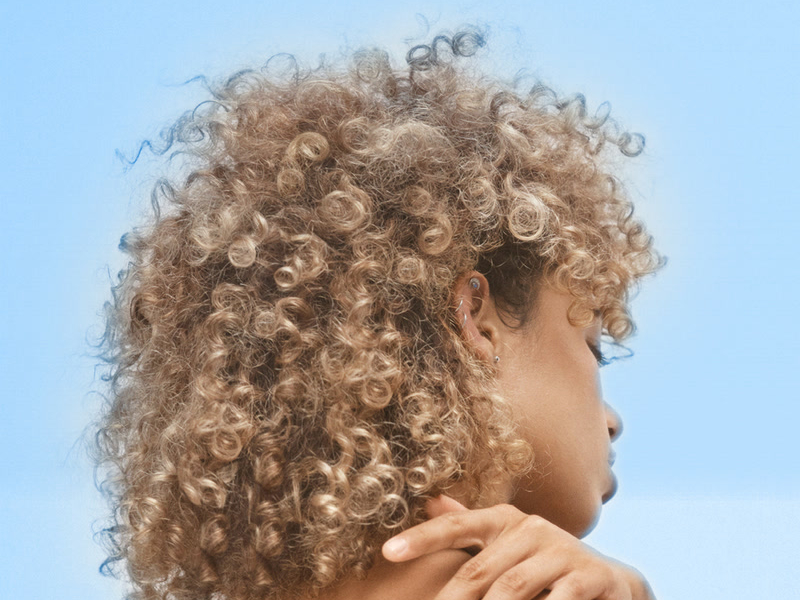 Arms Around Me (Single)