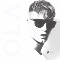 Riot (Radio Version) (Single)