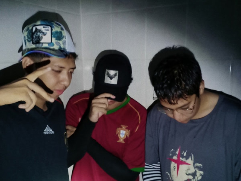 Vueltas a la luna (Single)