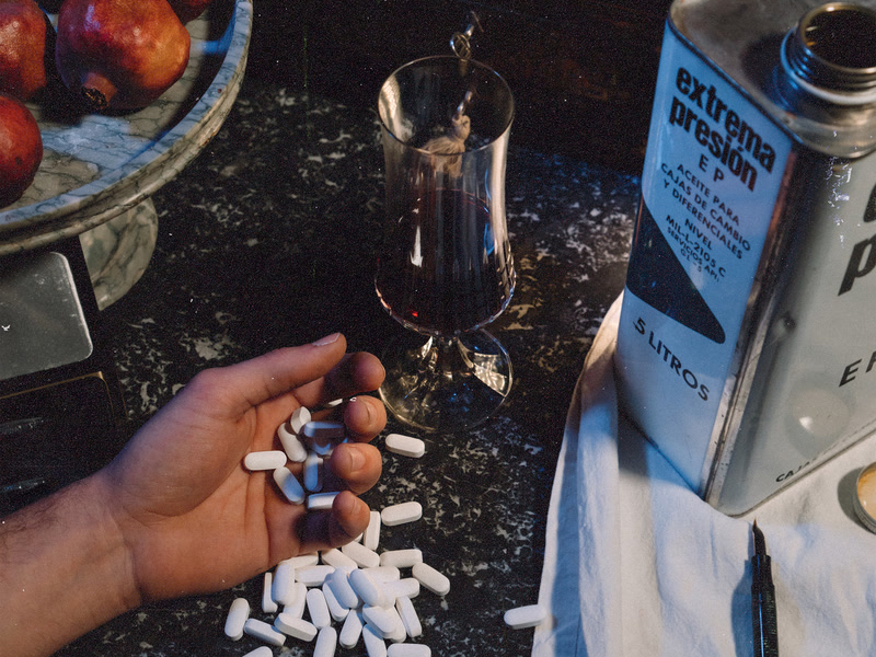 VAS A PETAR (Single)