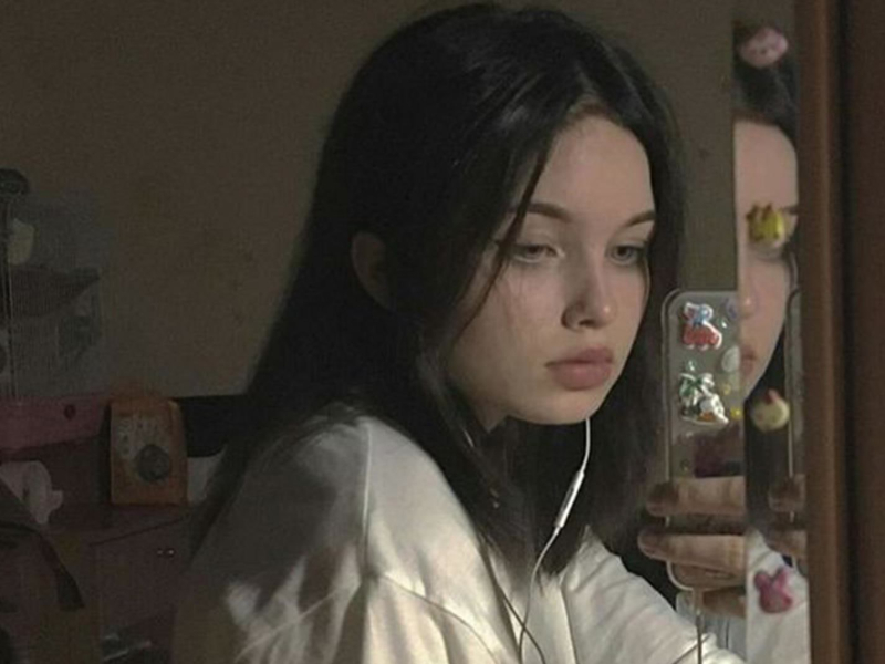 can't love myself (8D sped up) (Single)