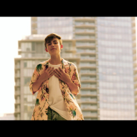 Last Summer (MV) (Single)