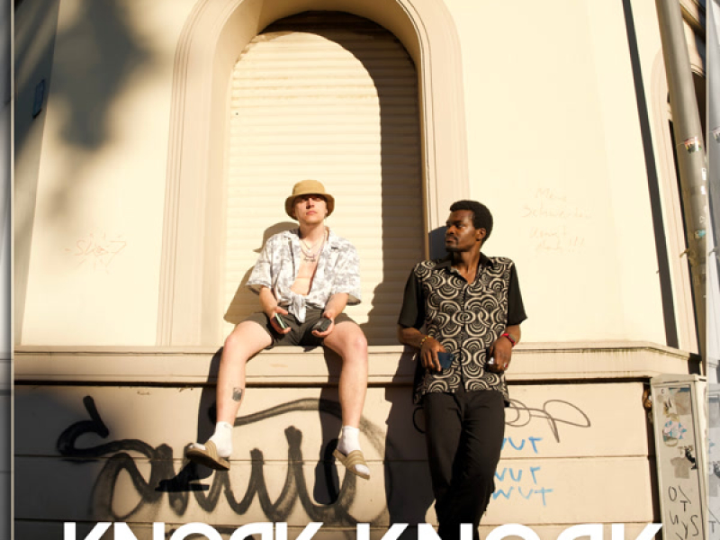 KNOCK KNOCK (Single)