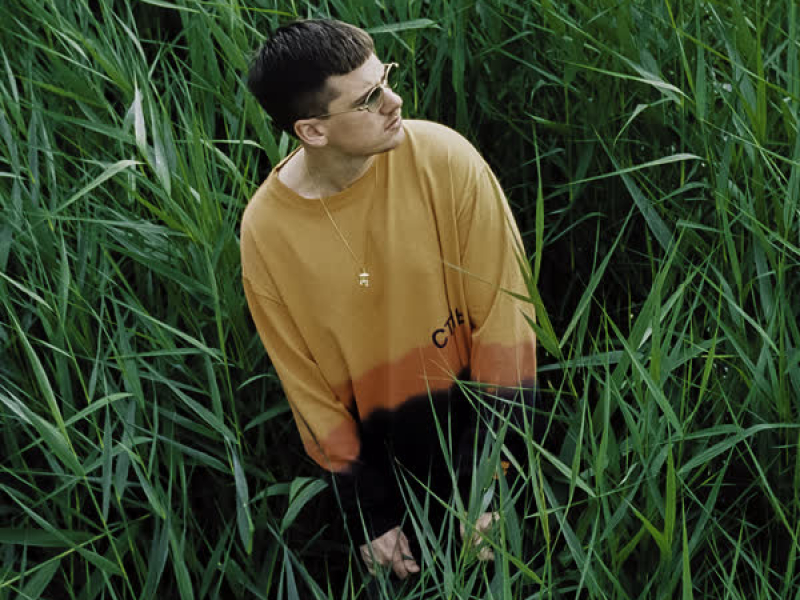 BTW (feat. Newkid) (Single)