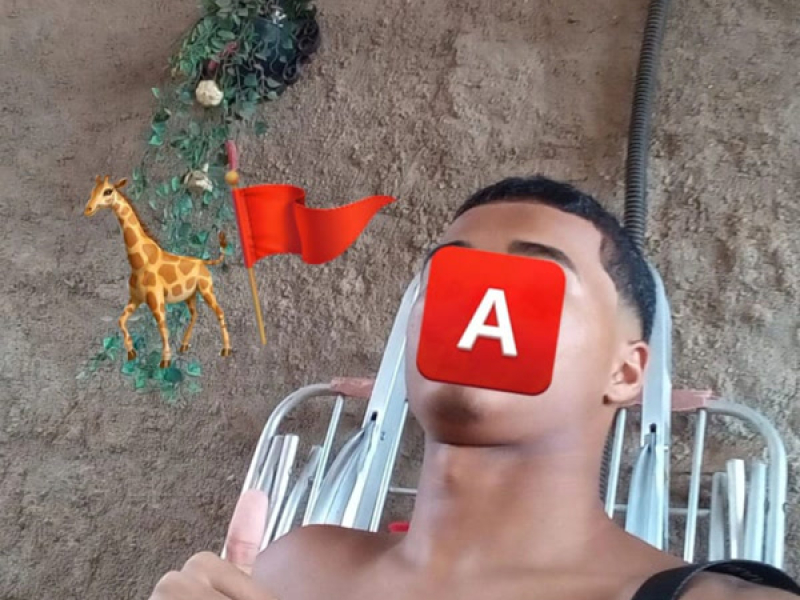 É NA TRETA DA RUA 7 x VAI REBOLA PRO PAI (Single)