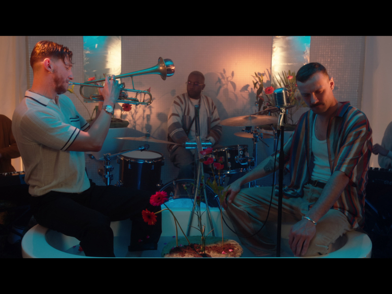 Souvenirs écrasés (MV) (Single)