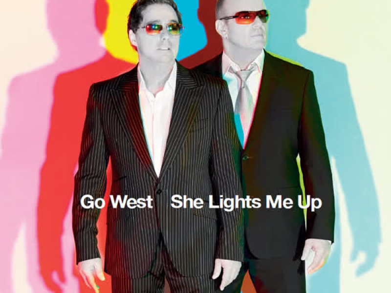 She Lights Me Up (Single)