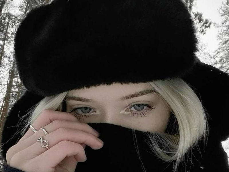 MONEY IN THE GRAVE X LAST CHRISTMAS (Slowed) (Single)