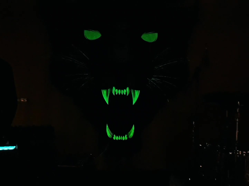 KMA (Kiss My Ass) (MV) (Single)