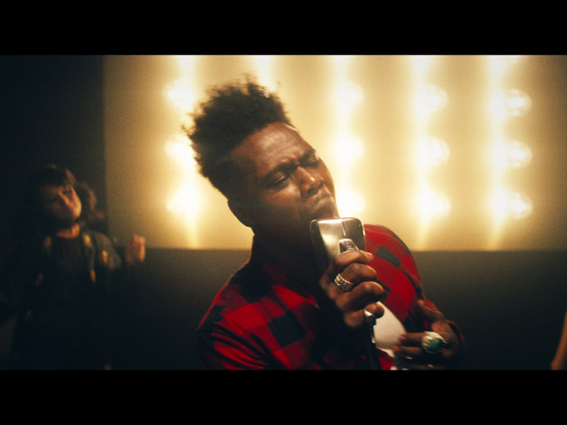 Man On Fire (MV) (Single)