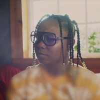 Pretty Girl Habits (MV) (Single)