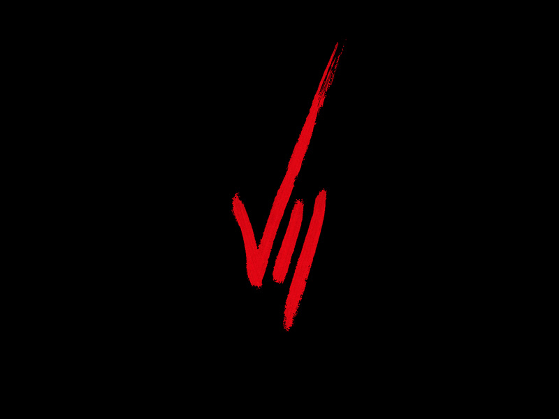 VII (Deluxe)