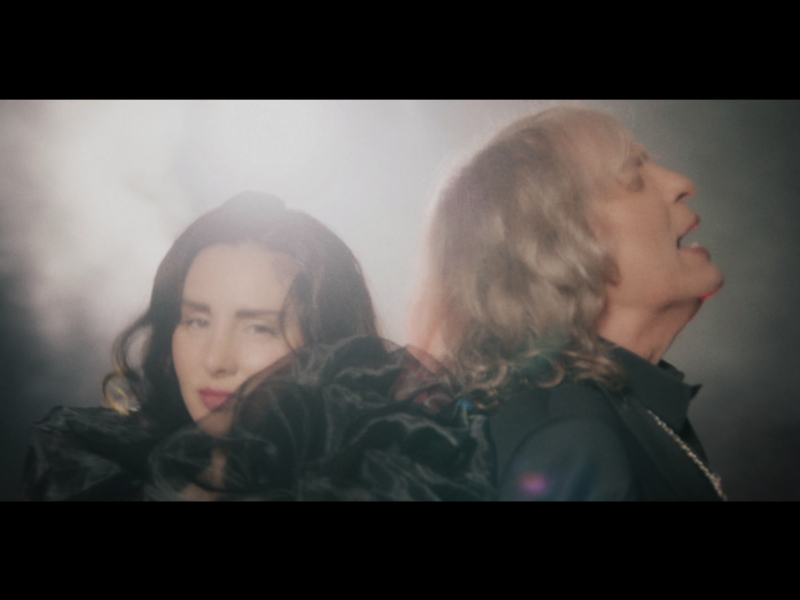 Tengo Cosas Que Contarte (Single)