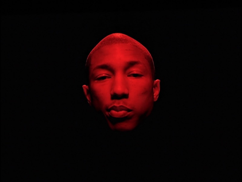 She Wants To Move (MV) (Single)