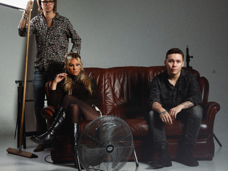 Treat Me Better (Single)