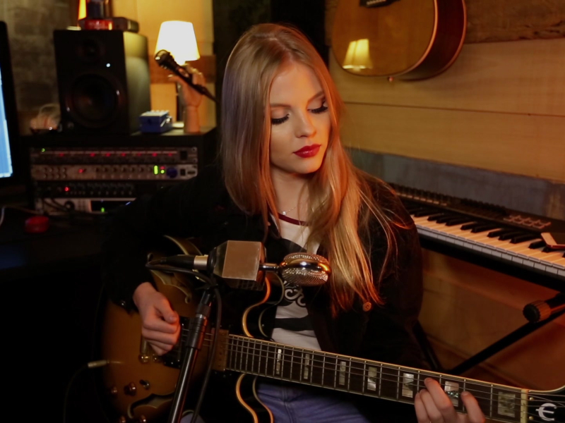 Olhos Castanhos (Acústico) (MV) (Single)