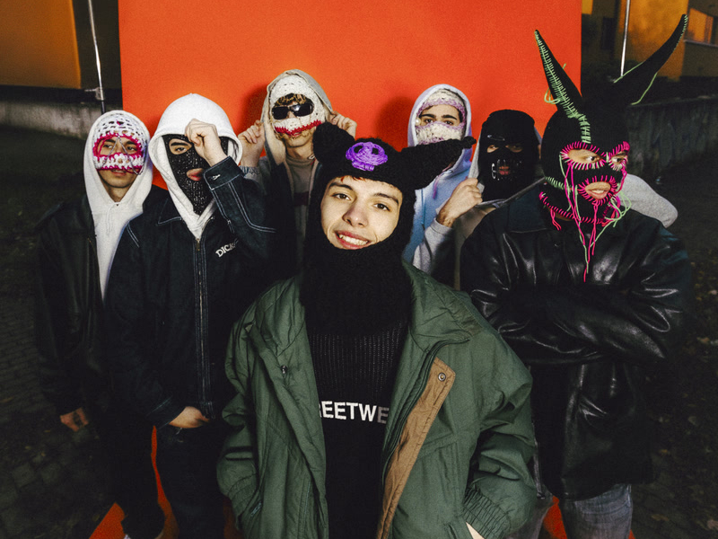 NON SONO UN GENTLEMAN (Single)