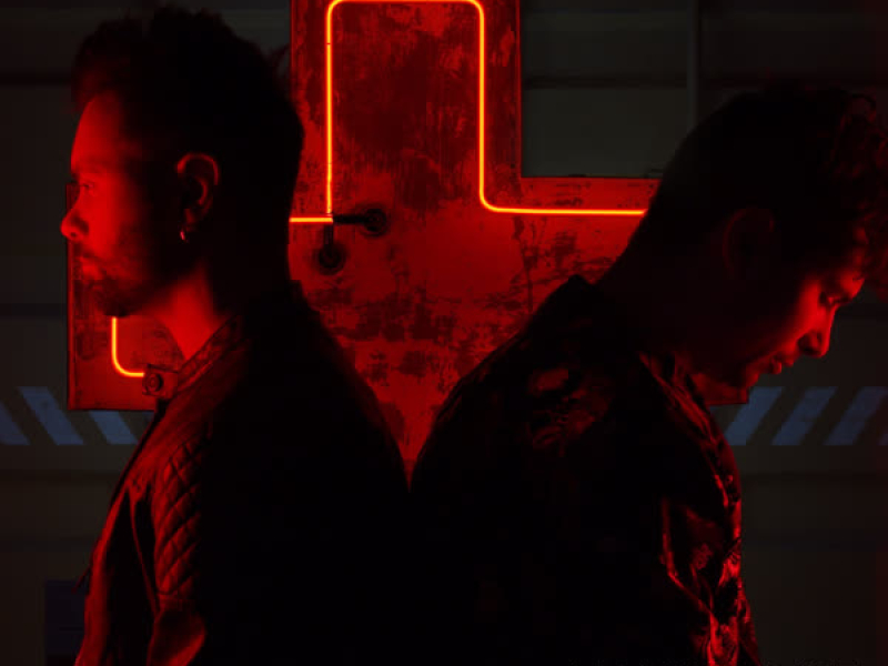 Livin' the Life (Single)