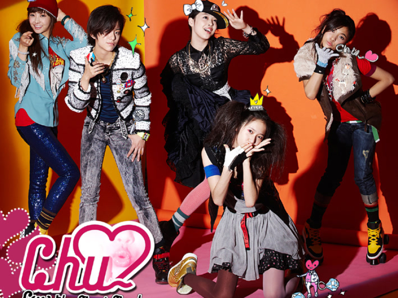 The 1st Single 'Chu~♡'