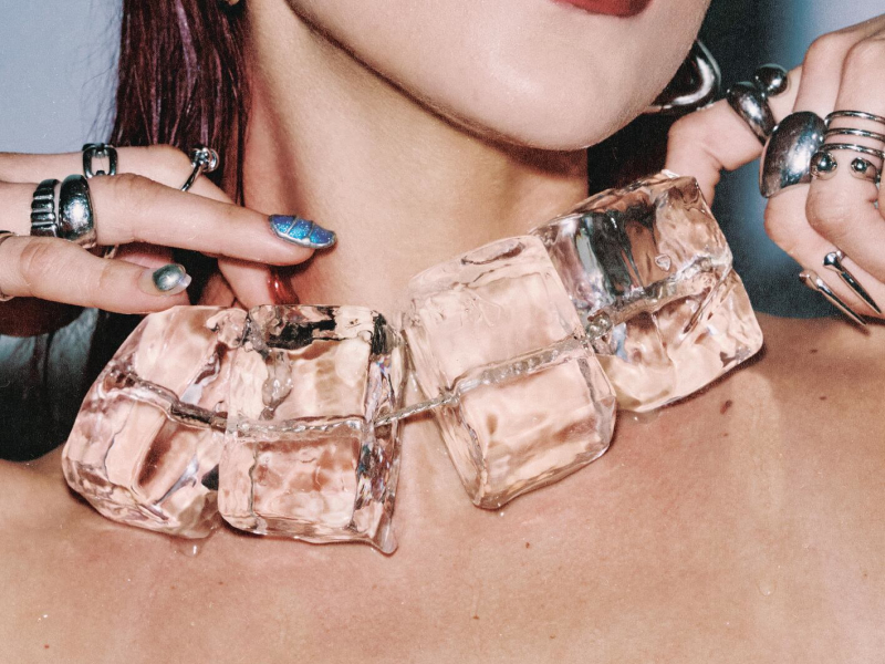 Summer so hot (Single)