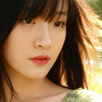 Khi Chiếc Lá Được Ôm (Single)