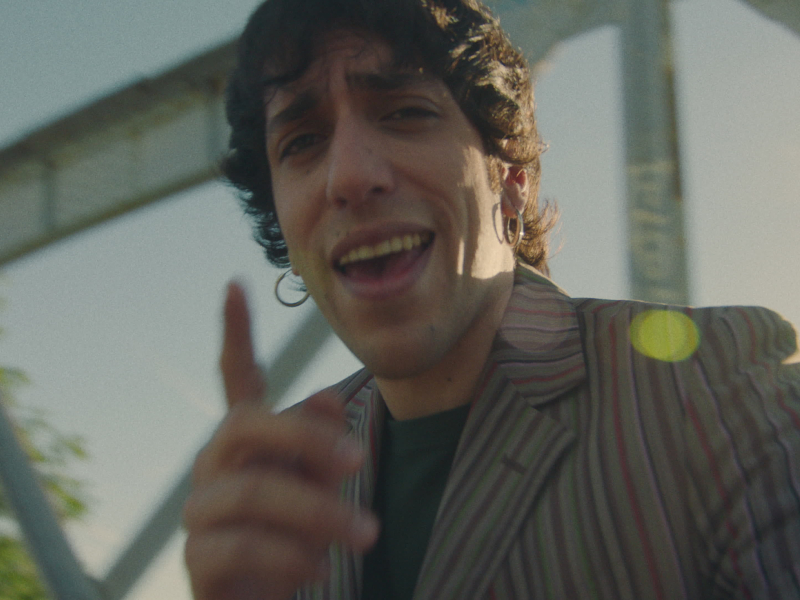 A Veces (MV) (Single)