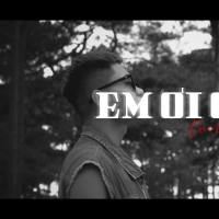 Em Ơi Ở Lại Không Beat (Single)