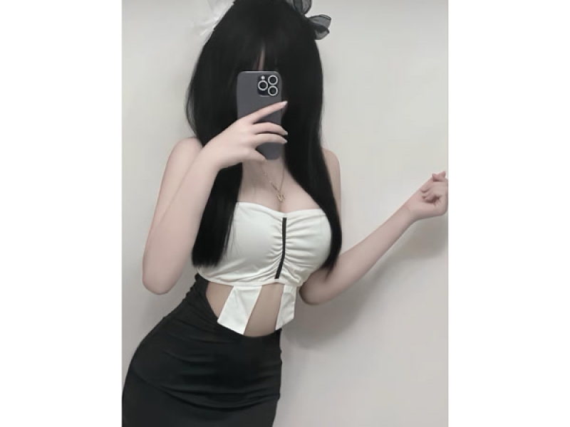 Cố Vẽ Một Nụ Cười (Single)