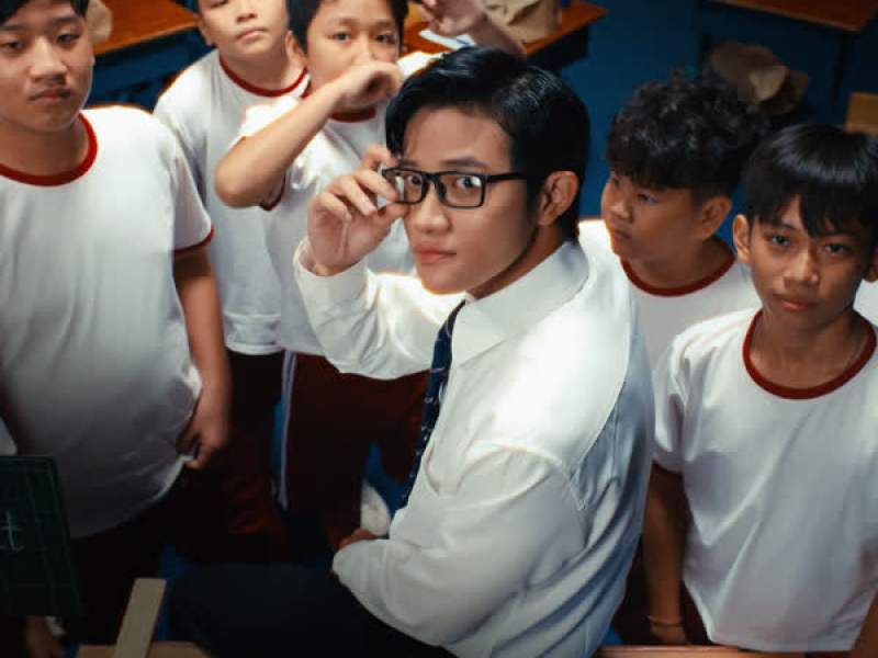 Thầy Đạt (feat. Kriss Ngo) (Single)